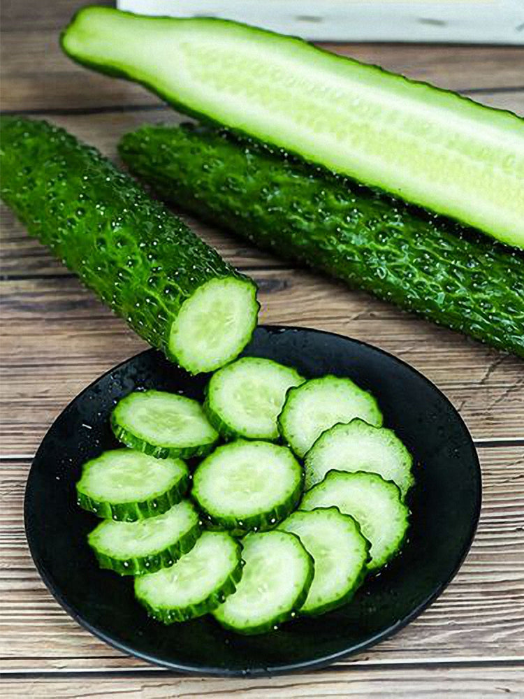 'Emerald Heart' Cucumbers (Cucumis sativus)