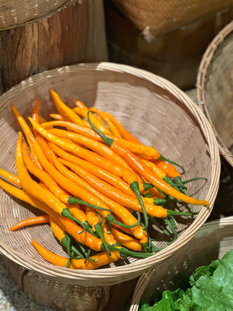 'Yellow La Mei' Long Chili Peppers
